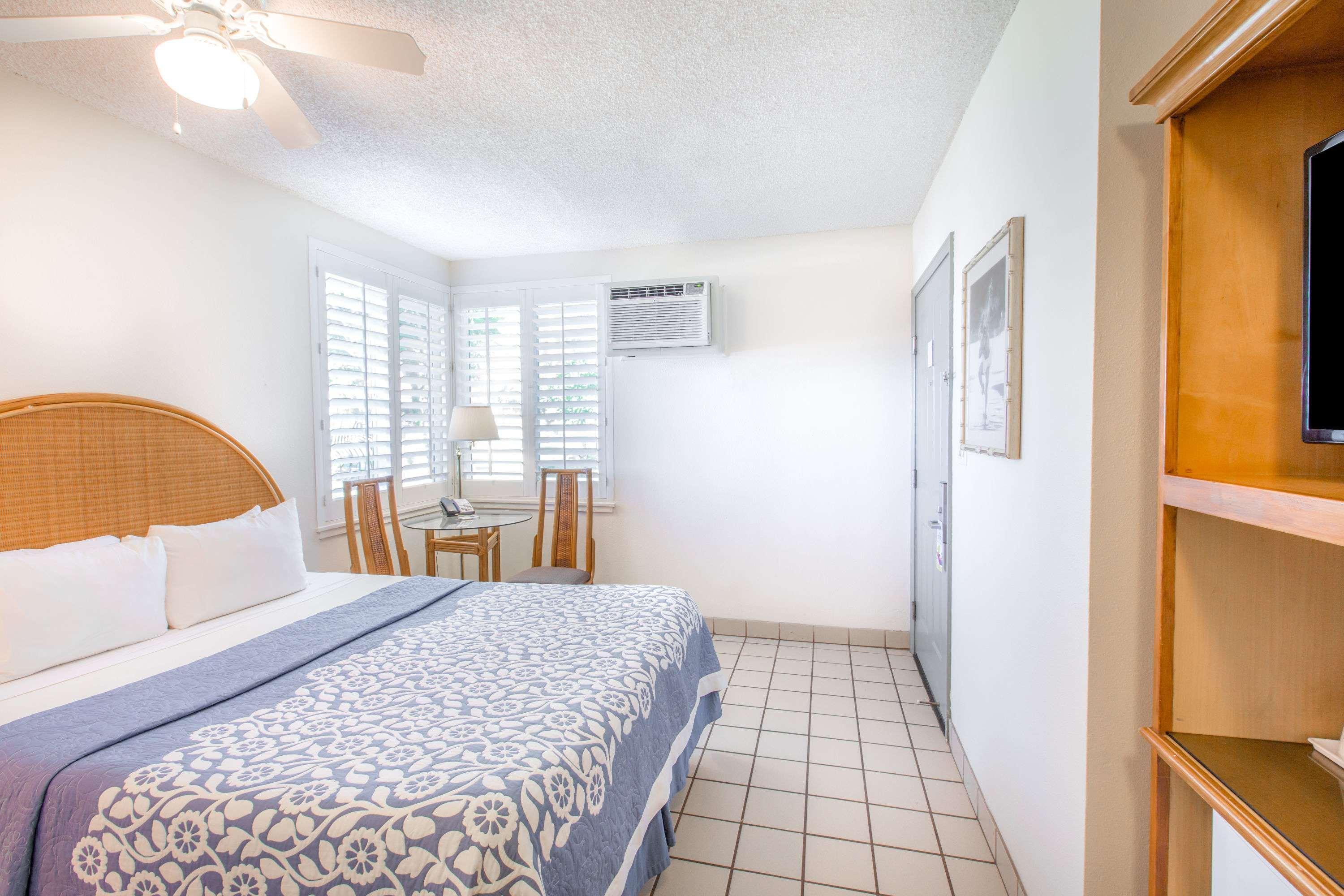 Days Inn By Wyndham Maui Oceanfront Wailea  Zewnętrze zdjęcie