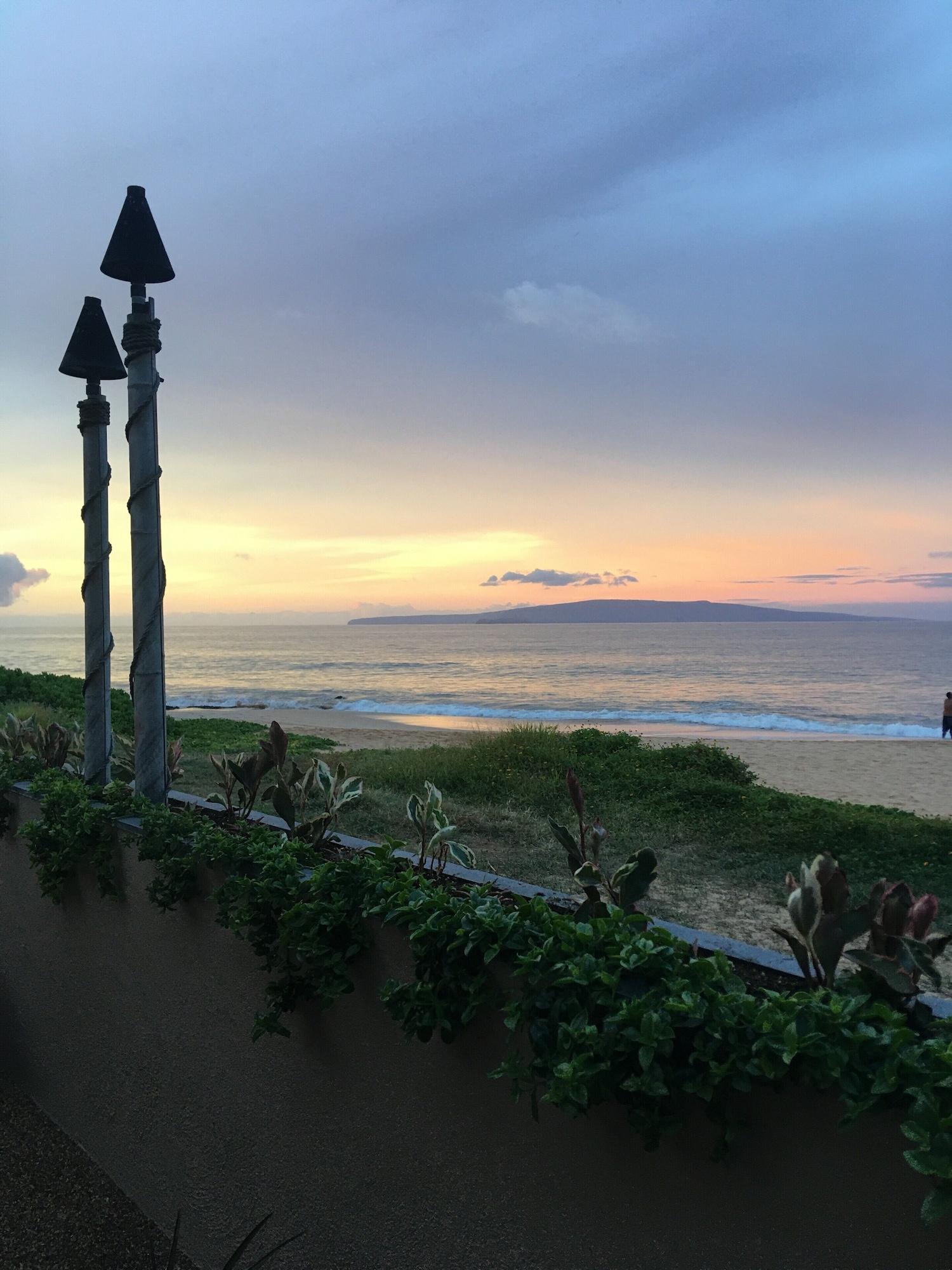 Days Inn By Wyndham Maui Oceanfront Wailea  Zewnętrze zdjęcie