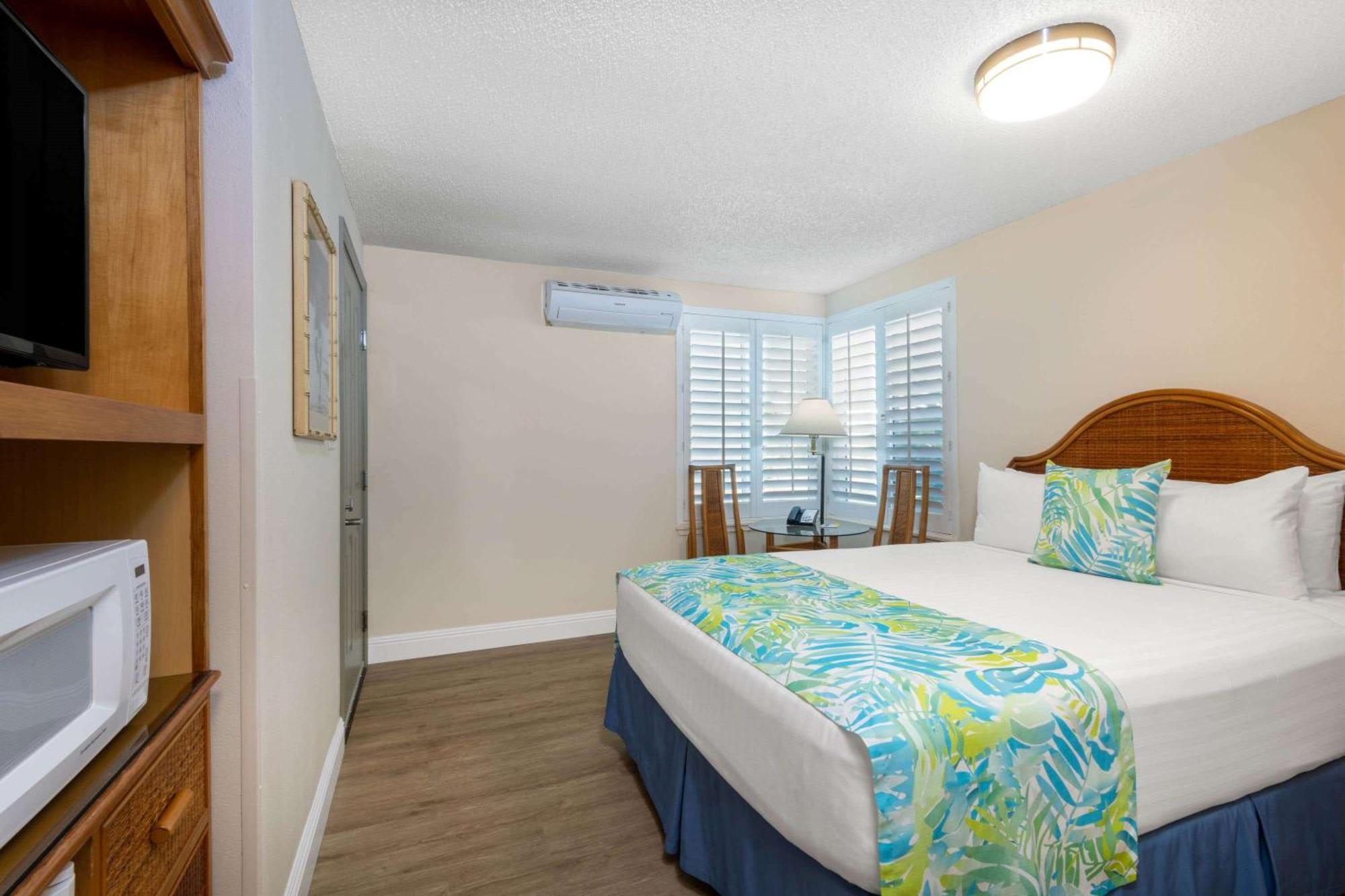Days Inn By Wyndham Maui Oceanfront Wailea  Zewnętrze zdjęcie