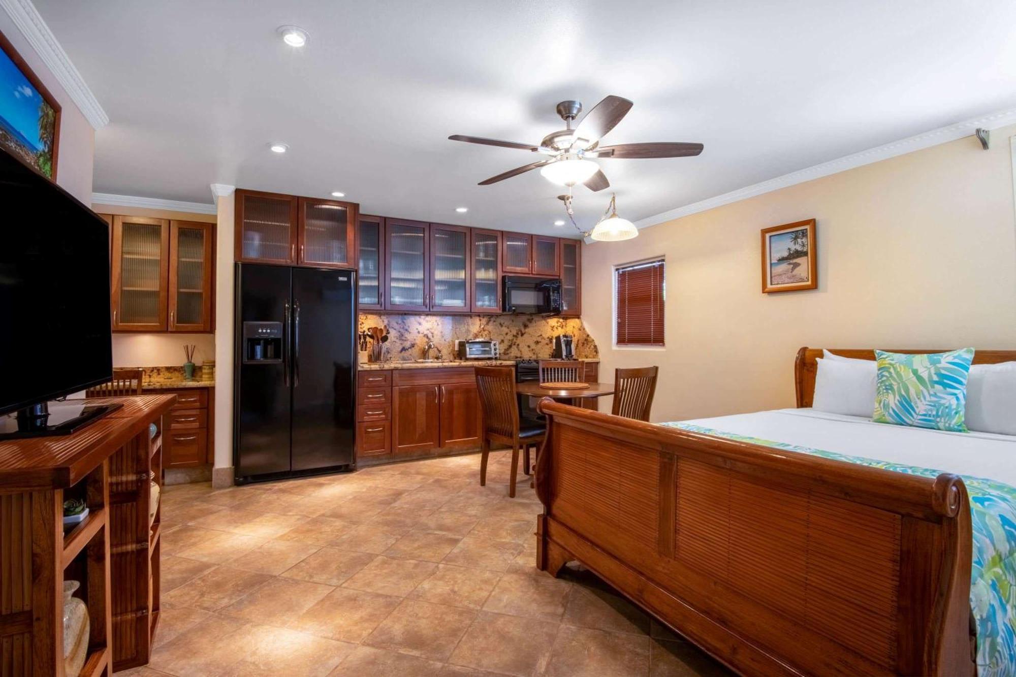 Days Inn By Wyndham Maui Oceanfront Wailea  Zewnętrze zdjęcie